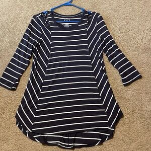 Maurice’s top